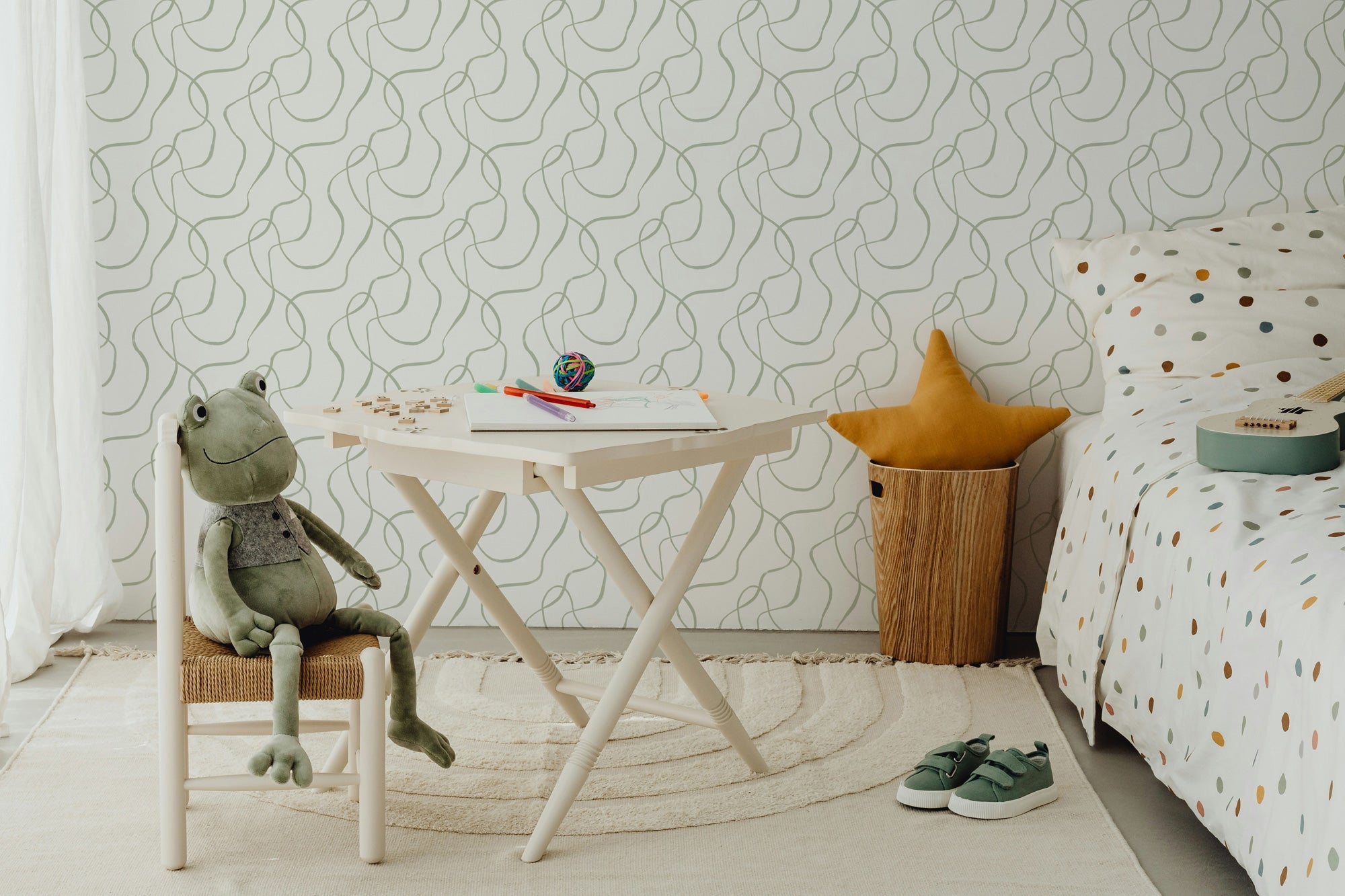 Kids wall murals and wallpaper