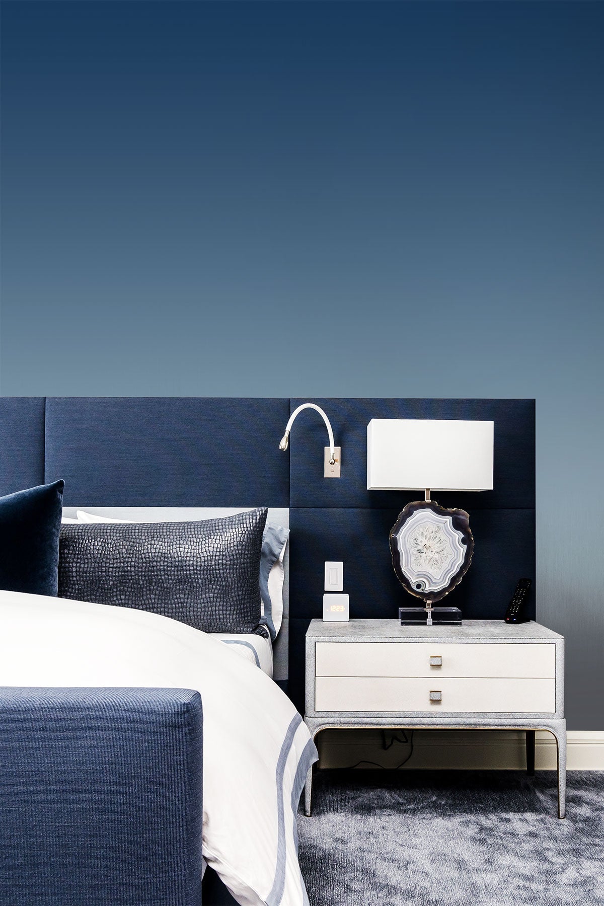 arctic chill wallpaper in a bedroom