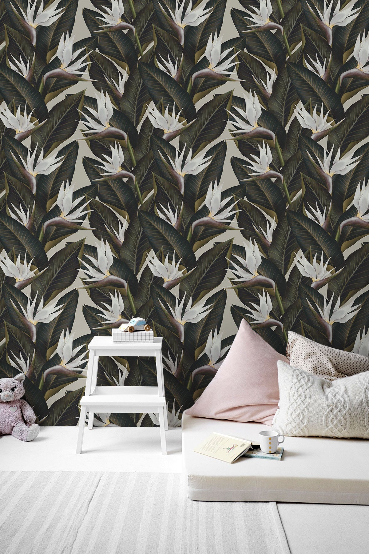 Birds of Paradise / White