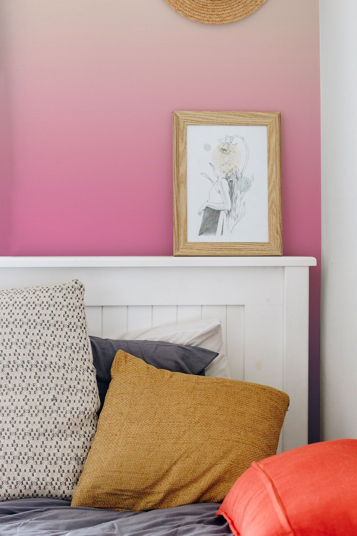 Blueberry Lemonade Wallpaper showcased in a bedroom