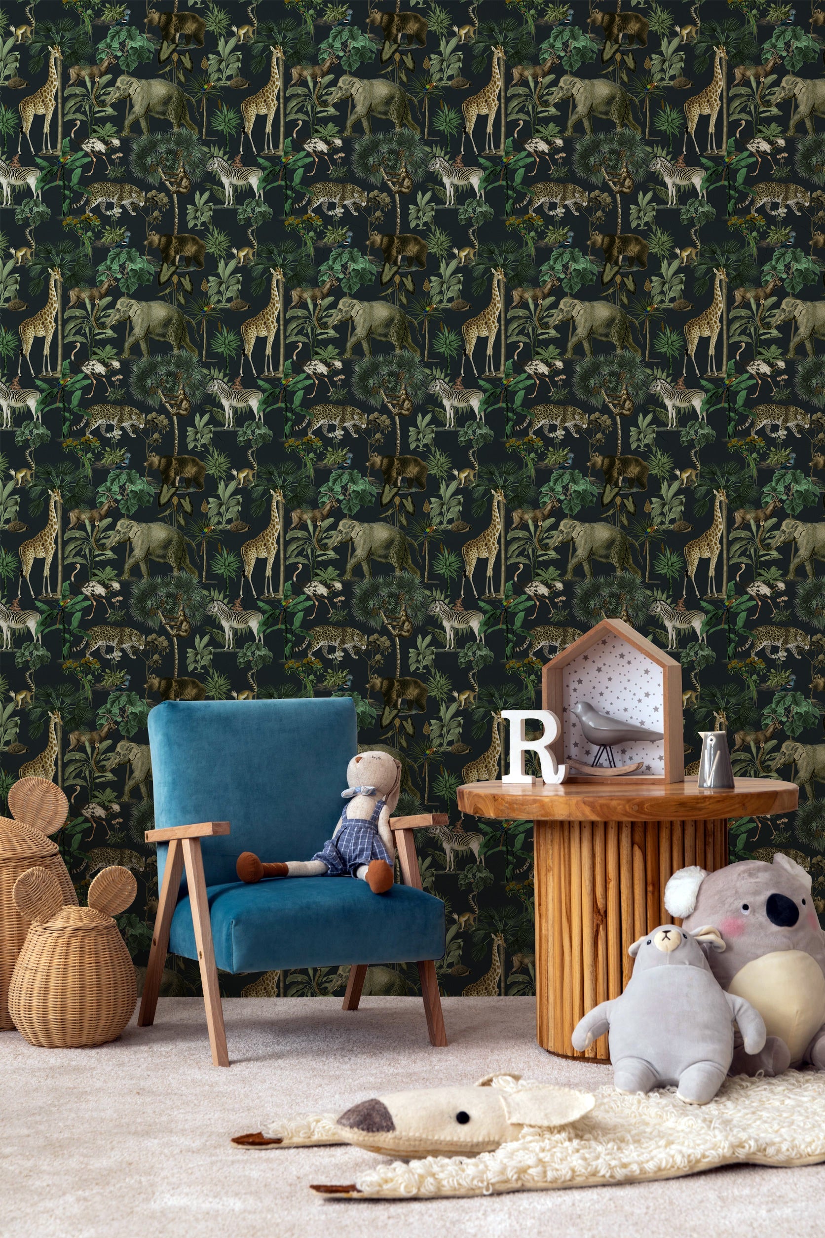 Lush Fauna / Charcoal