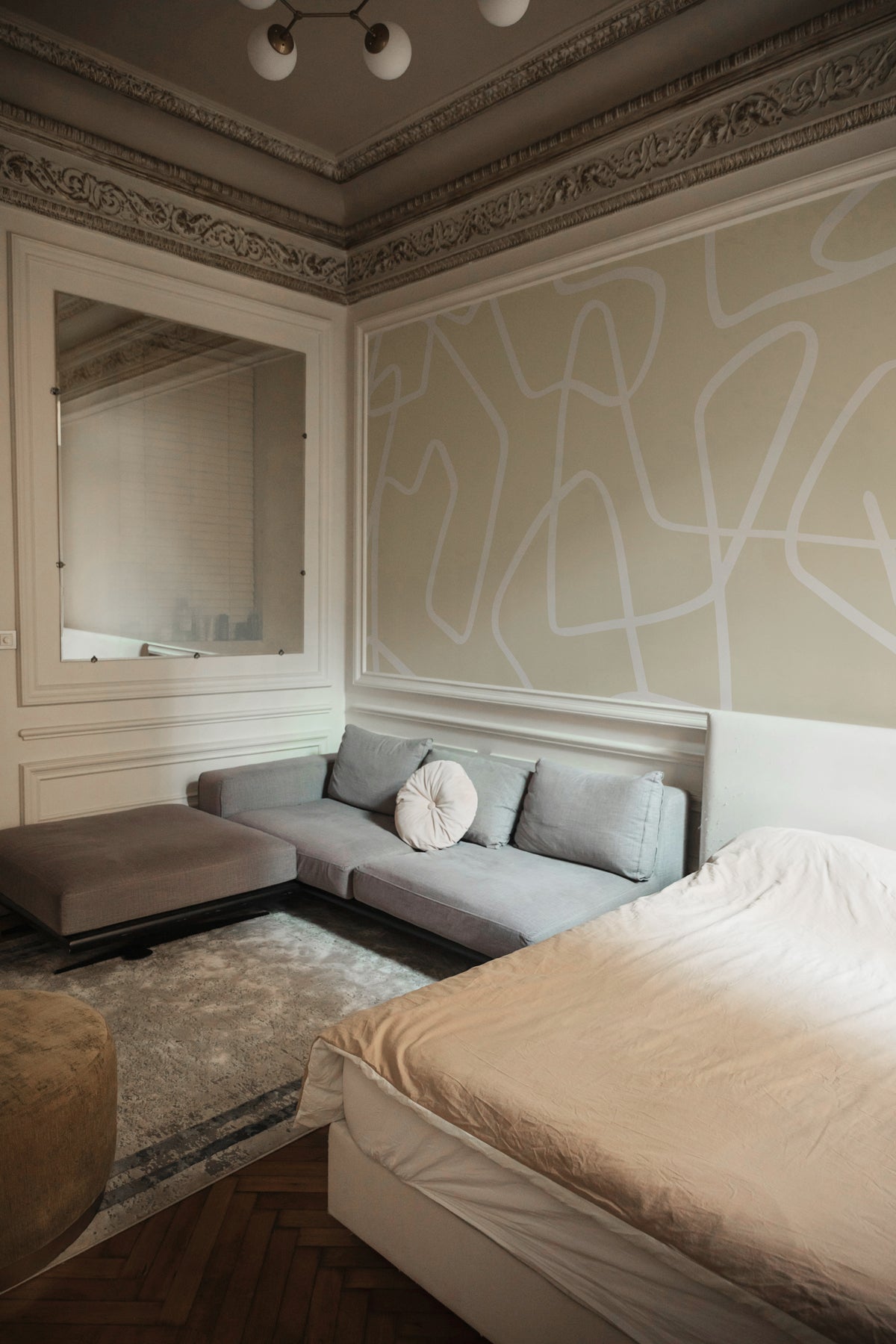 Flowform Abstract / Cream