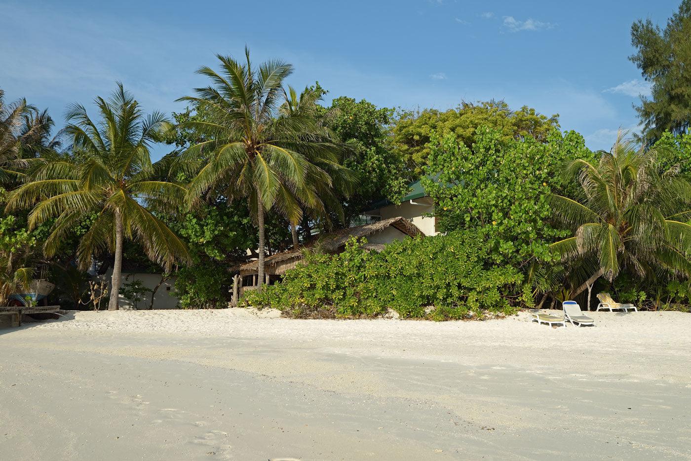 Beach & Bungalow Wall Mural-Wall Mural-Eazywallz