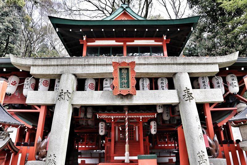 Kobe Temple Wall Mural-Wall Mural-Eazywallz