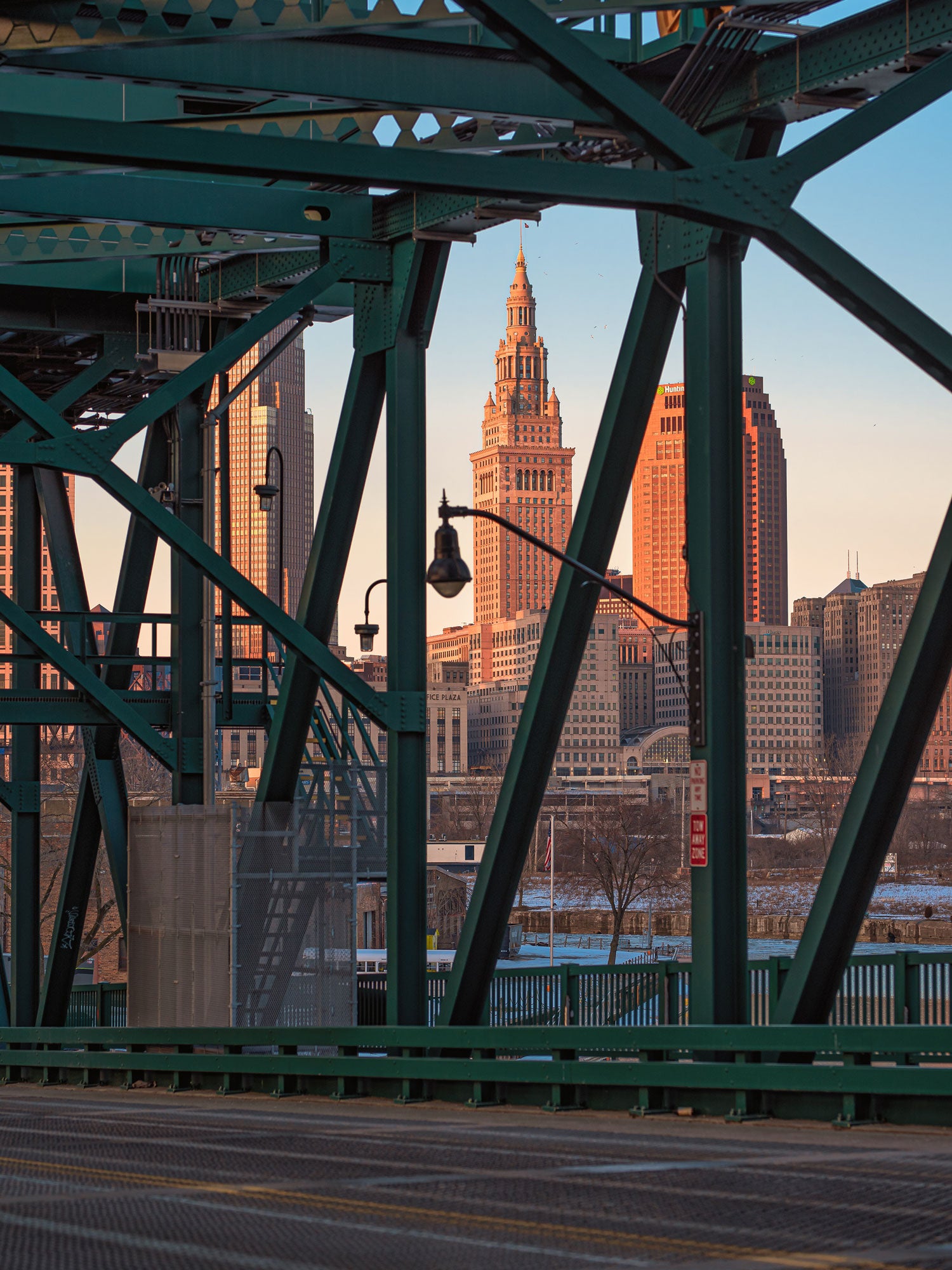 Cleveland Ohio Skyline at Sunset Wall mural