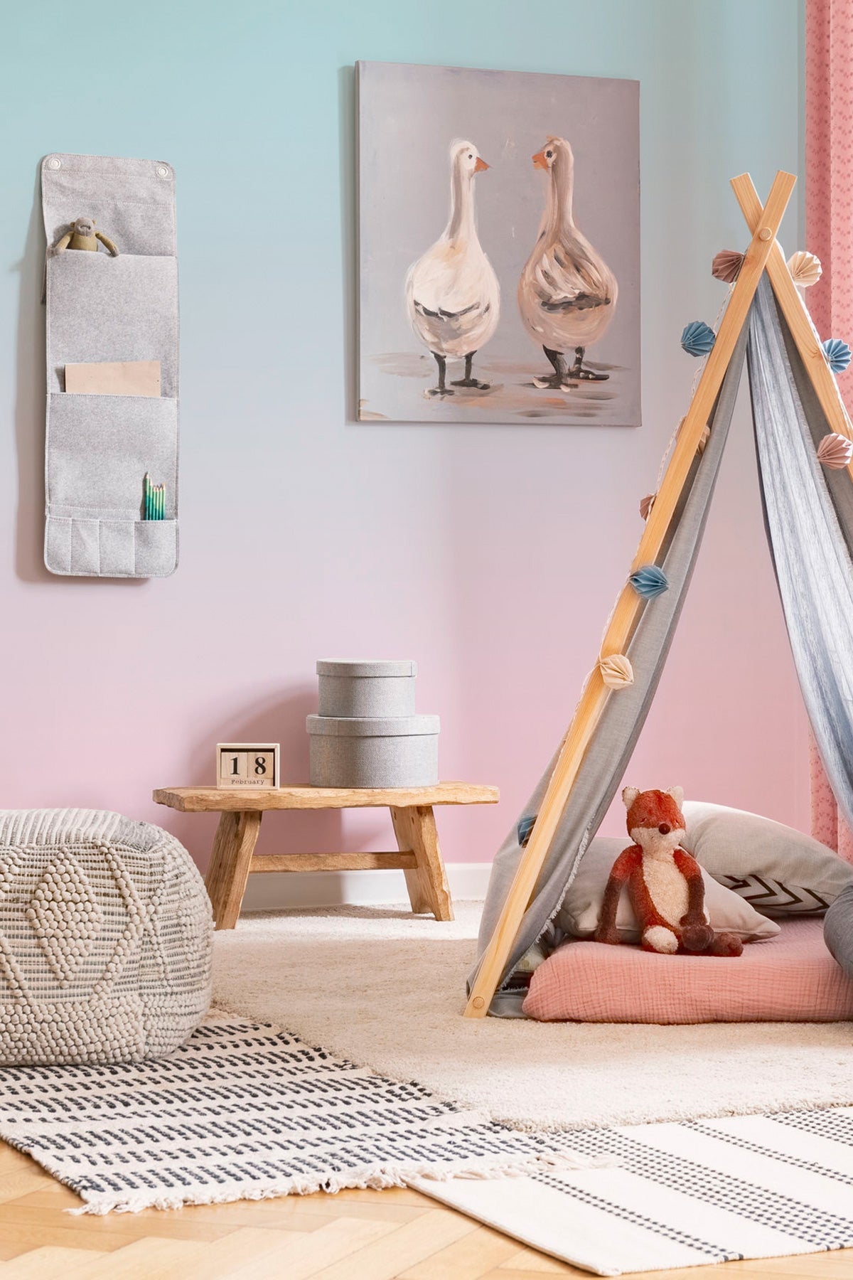 Candied Cloud wallpaper in a kid room
