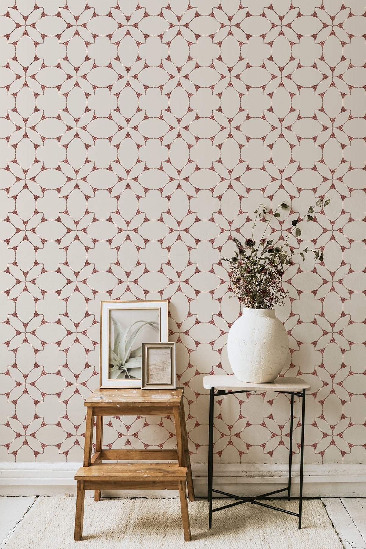 Gustave Light / Burgundy