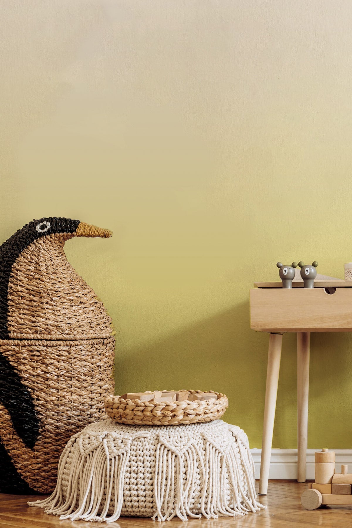 Lemonade wallpaper in a room