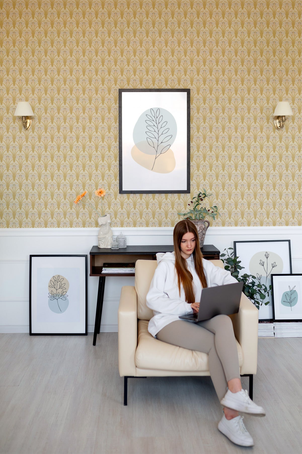 Maurice's Dragonflies / Beige