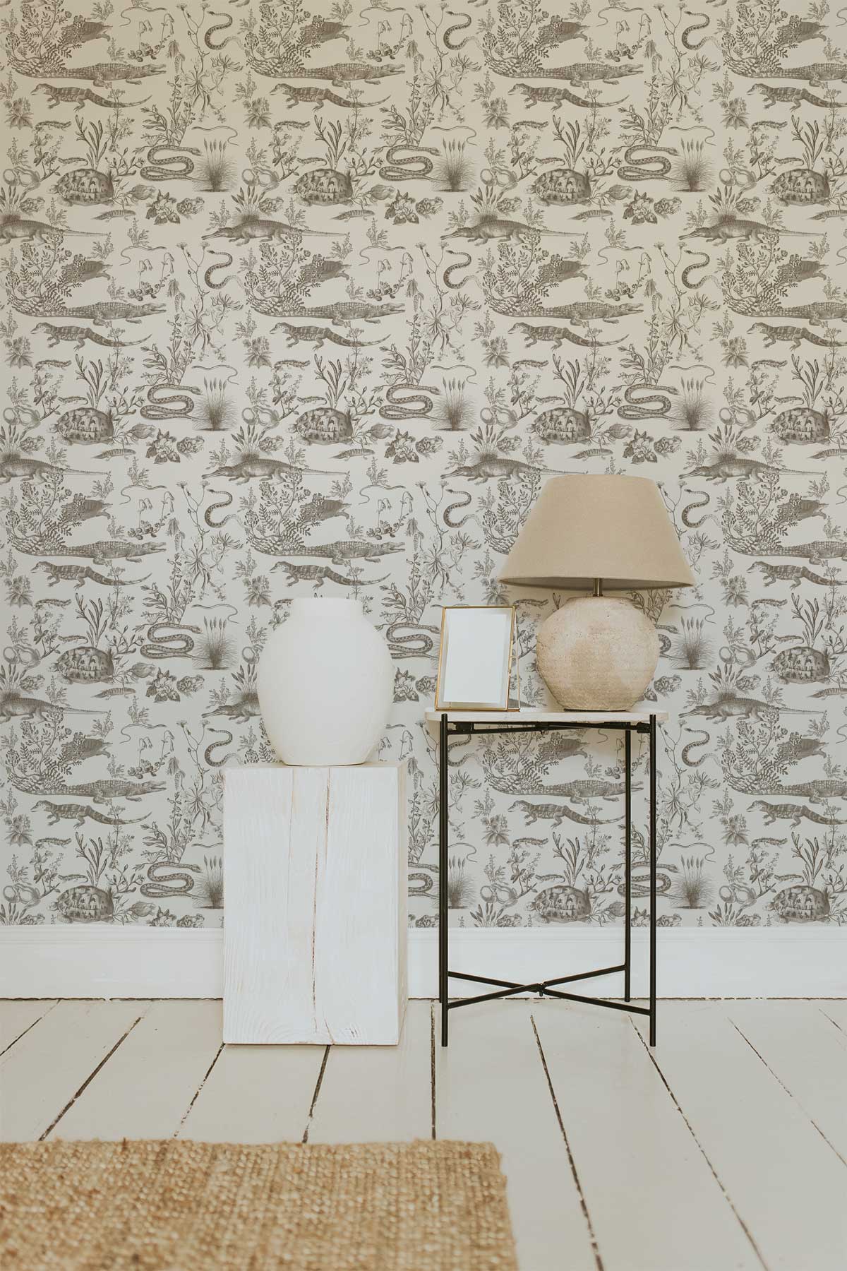 New Orleans Light / Sepia