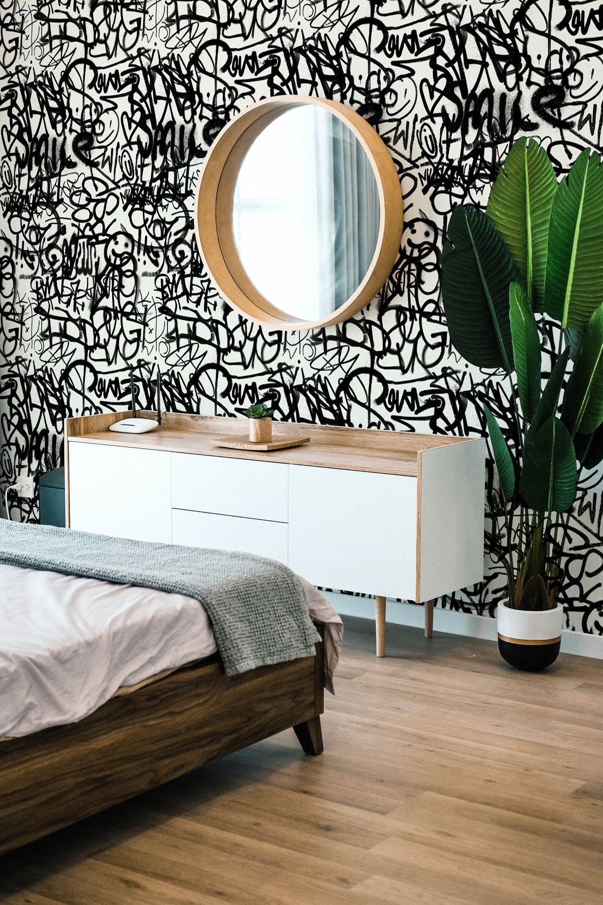 Smile, It's Street Art / White