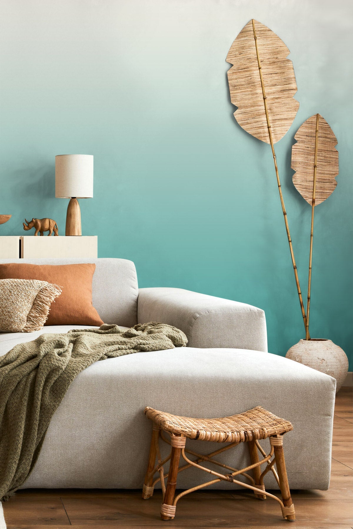 Spearmint wallpaper in a room