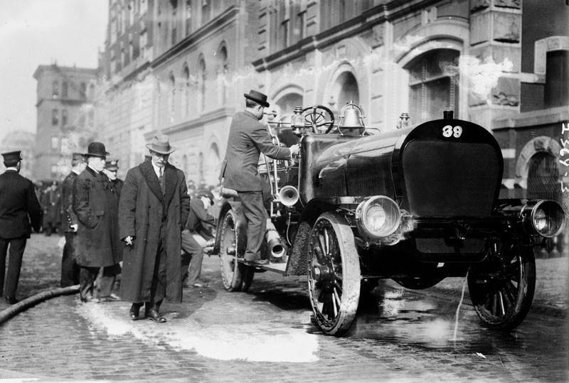 New York City Vintage Fire Engine Wall Mural-Wall Mural-Eazywallz